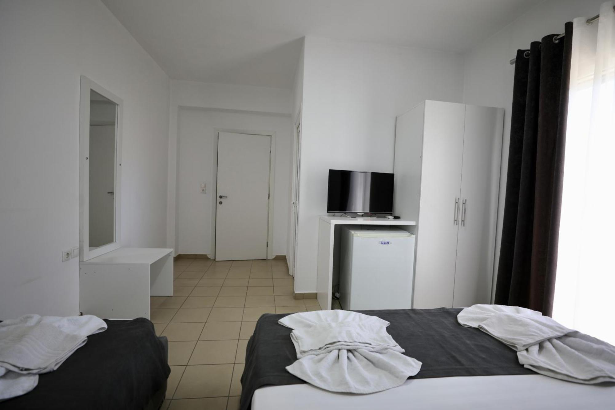Hotel Vila Kapllani Sarandë 外观 照片